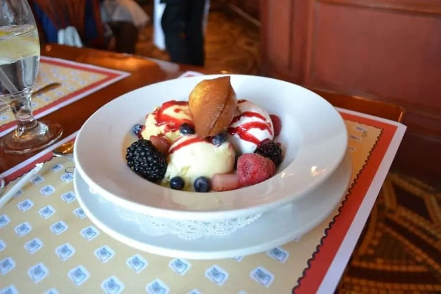 Assiette de Sorbets at Chefs de France