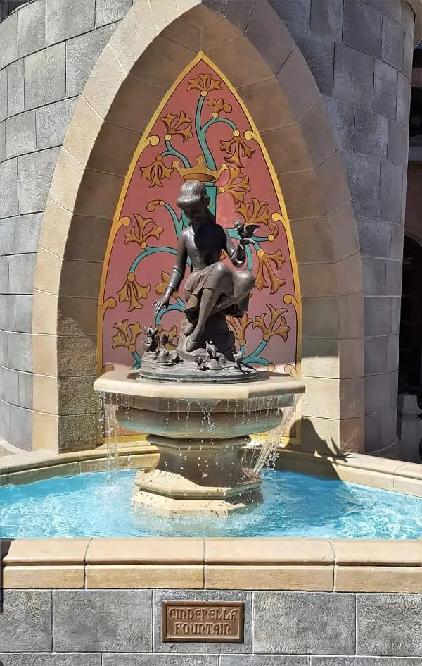 Cinderella Fountain in Magic Kingdom is a Hidden Gem