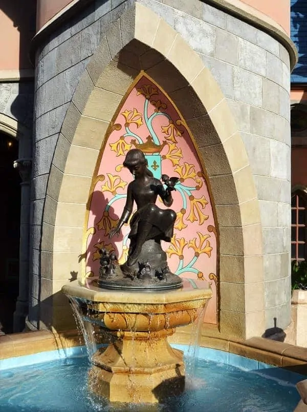 Cinderella Statue