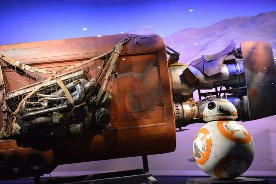 Meet BB8 in Star Wars Launch Bay