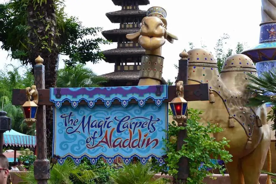 The Magic Carpets of Aladdin Ride