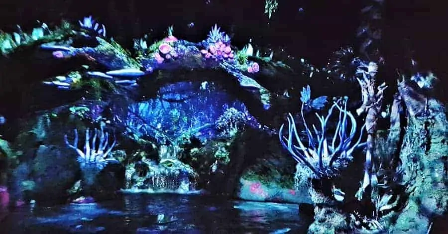 Na'vi River Journey in Pandora world of Avatar