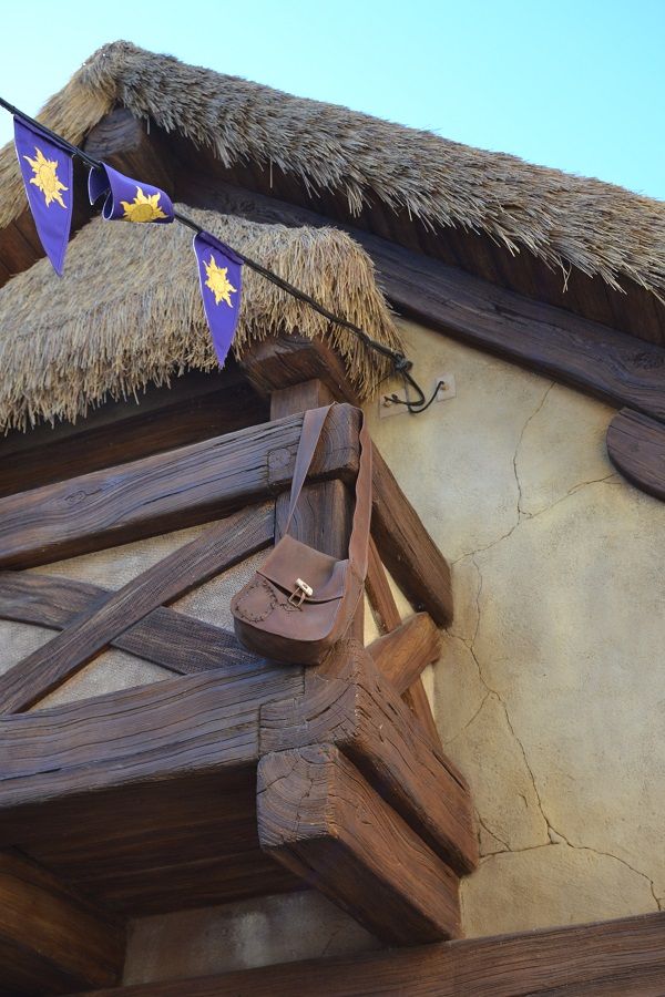 Rapunzel's Village (Decorations)