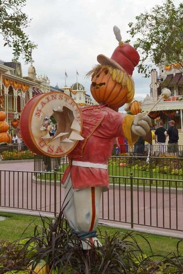 Scarecrows in Magic Kingdom at Halloween