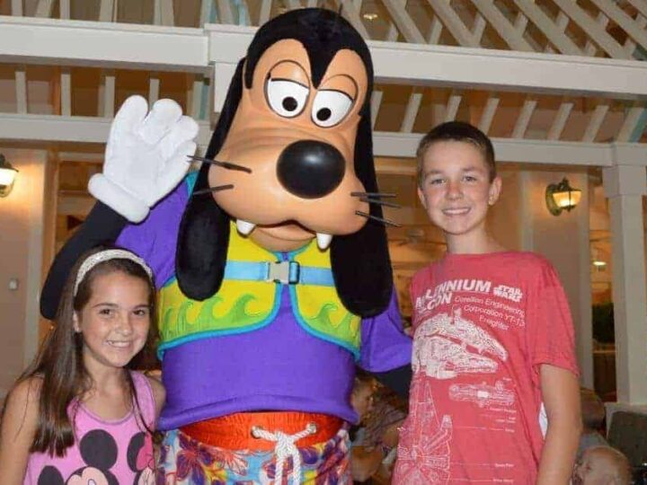 Breakfast at Cape May in Disney