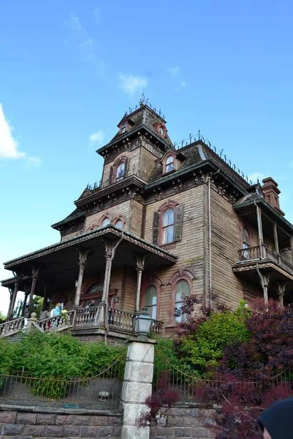 Phantom Manor in Disneyland Paris