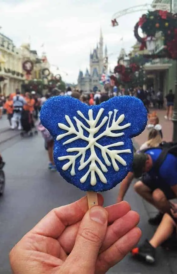 Mickey Mouse Snowflake Rice Krispy Treat