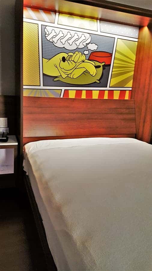 Murphy Bed at Pop Century