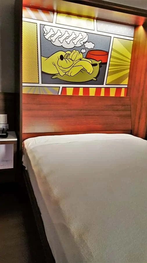 Murphy Bed at Pop Century