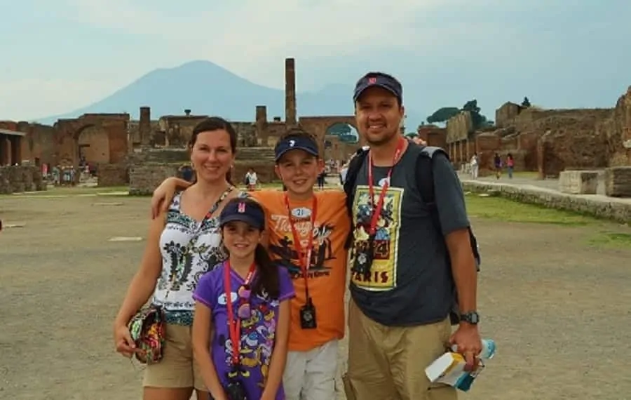 Pompeii Disney Excursion