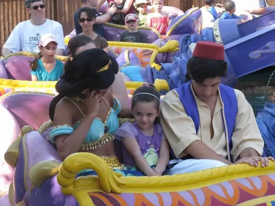 Princess Jasmine & Aladdin on Magic Carpet Ride