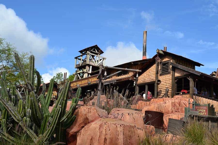 Thunder Mountain Railroad in Magic Kingdom