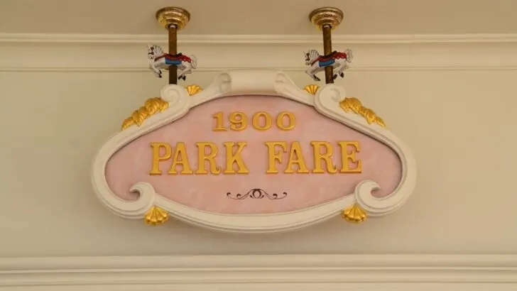1900 Park Fare Breakfast Buffet