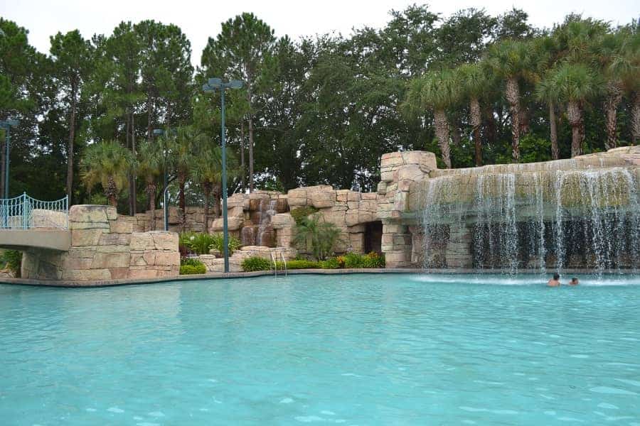 Swan & Dolphin Resort Pool