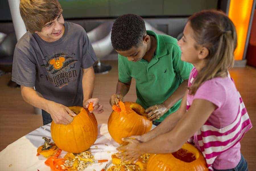 Teen activities on Disney Halloween Cruise