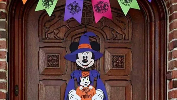 Top Disney Themed Halloween Decor