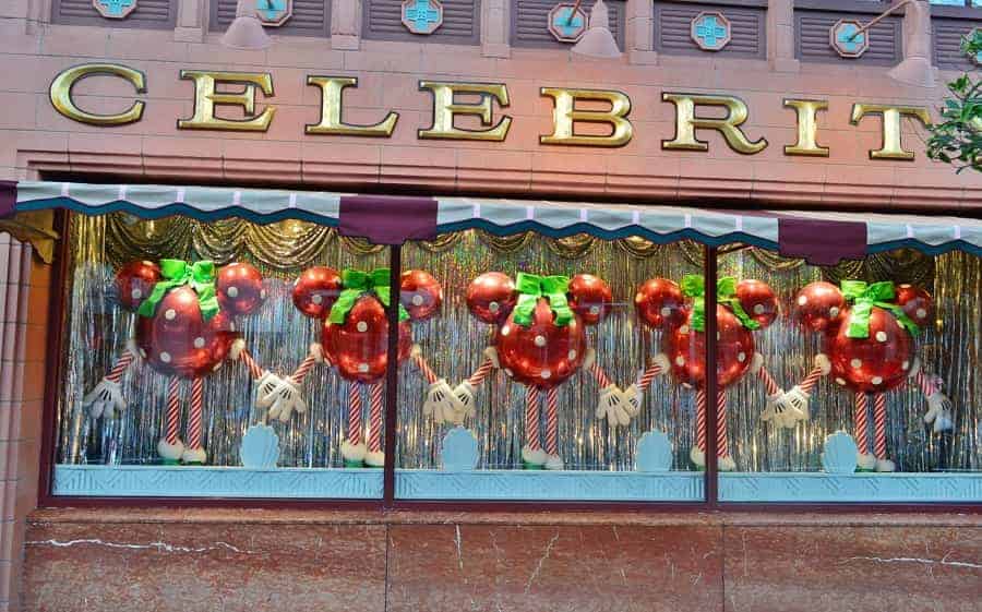 Hollywood Studios Christmas Decor