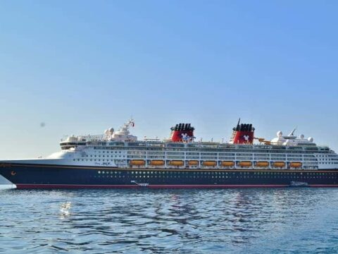 DIsney Cruise Line Magic Ship