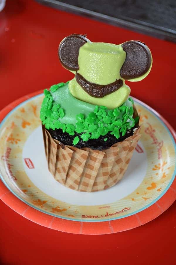 St Patrick's Day Cupcake at Disney