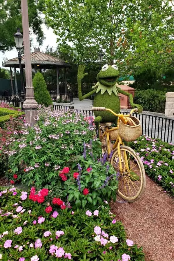 Kermit the Frog Topiary