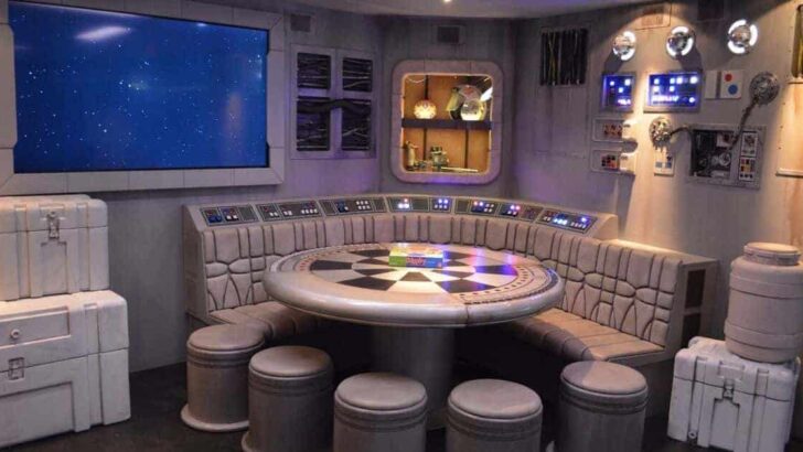 Star Wars Space on Disney Dream