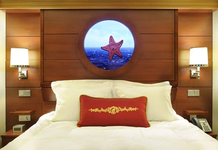 disney cruise porthole room