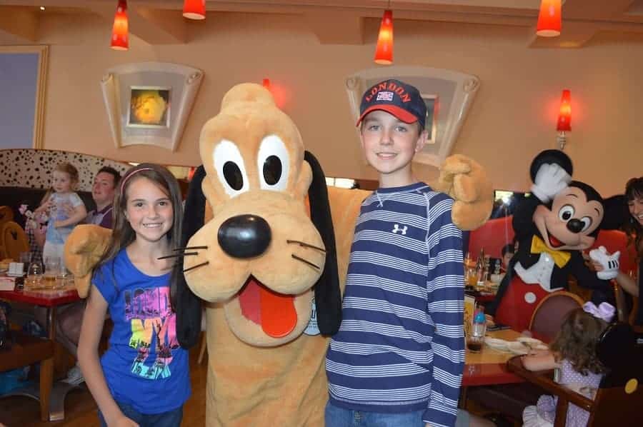 Cafe Mickey Restaurant