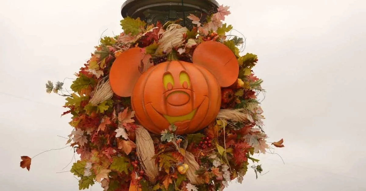 Halloween Weath at Magic Kingdom