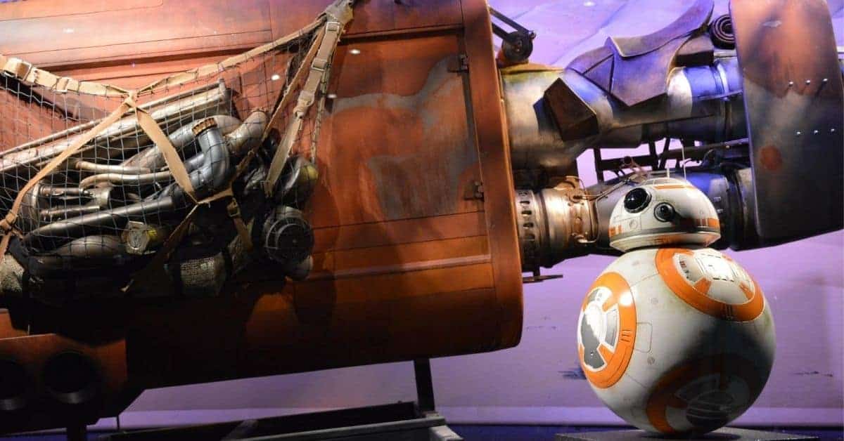 Inside Star Wars Launch Bay