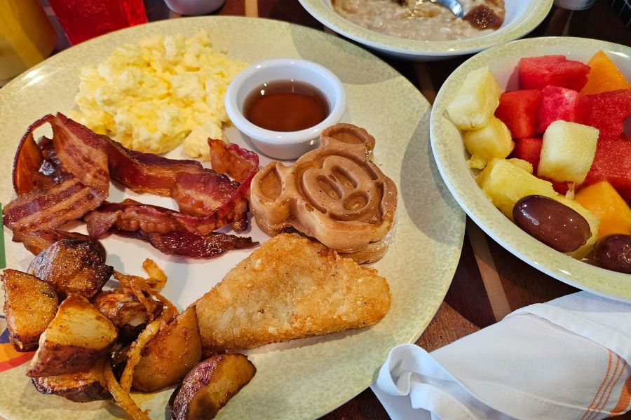 disney fantasy cruise ship activities