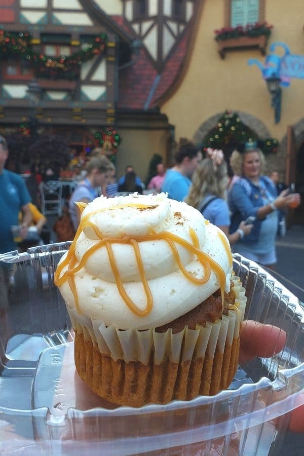 Caramel Cupcake in Karmel Kuche