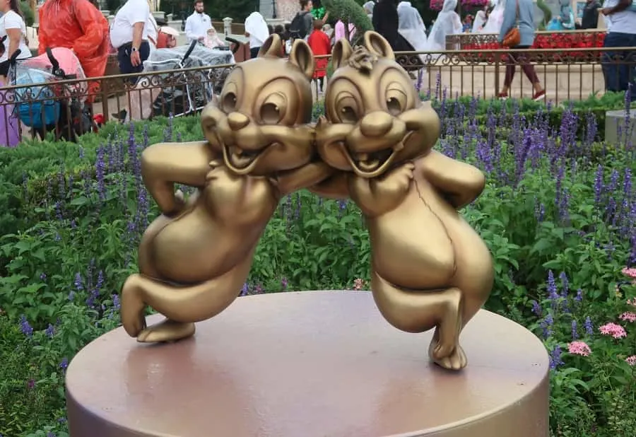 Chip & Dale Statue in Magic Kingdom