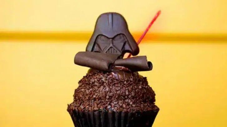 Darth Vader Cupcake
