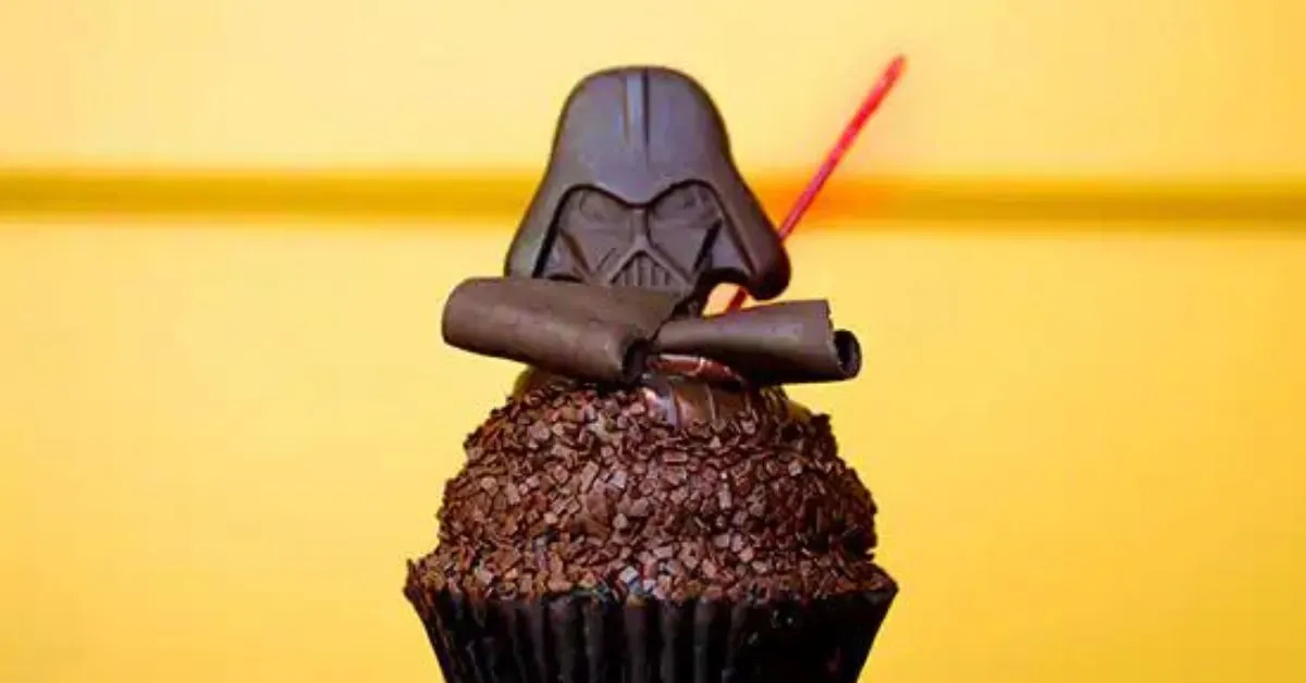 Darth Vader Cupcake