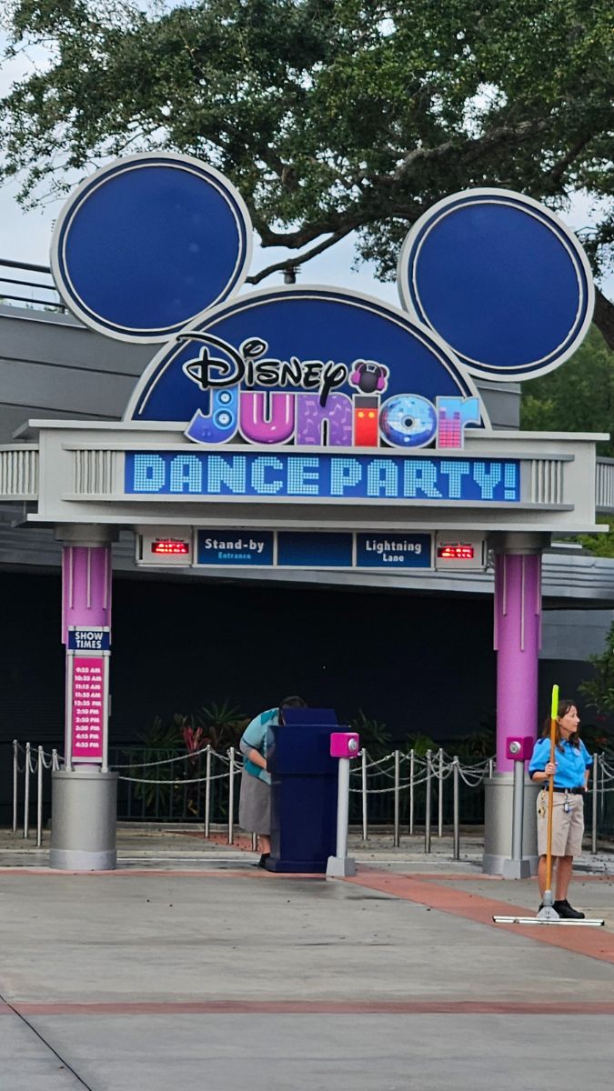 disney junior dance party