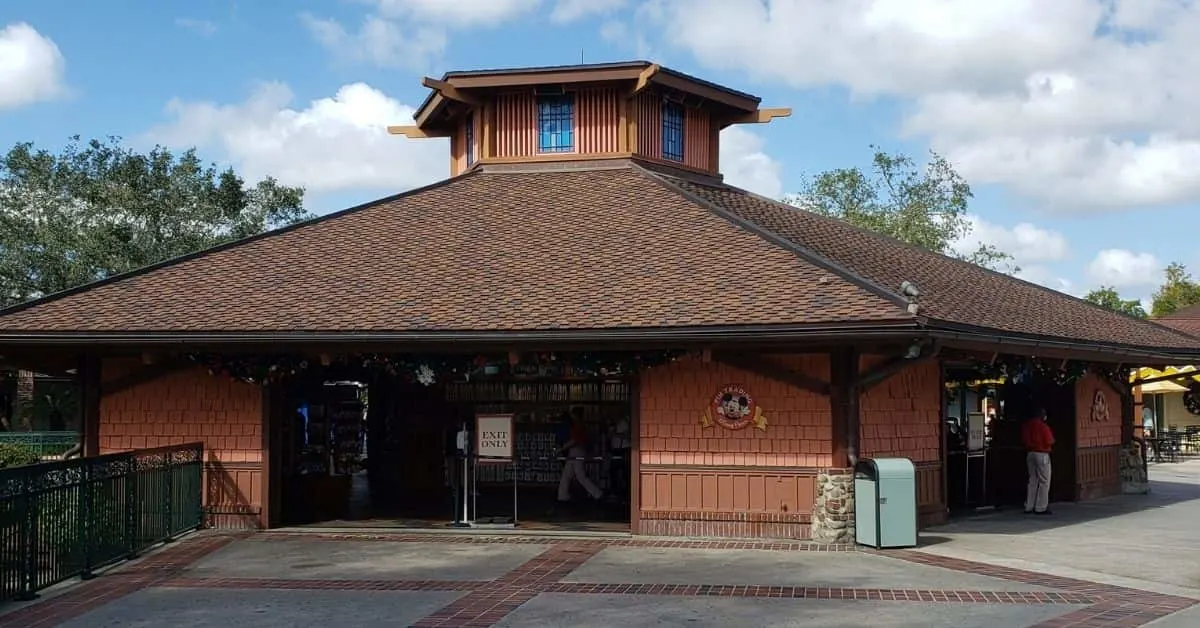 Disney Pin Traders Store in Disney Springs