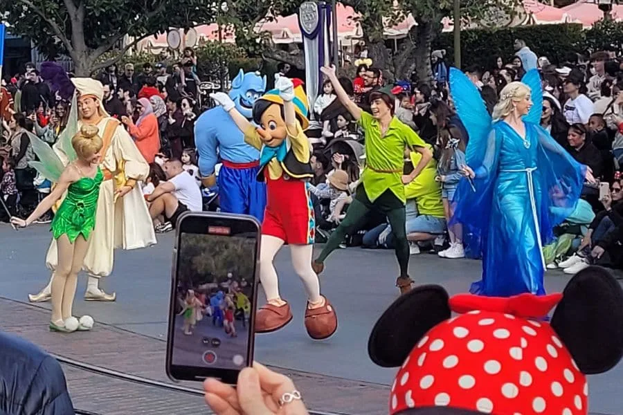 Characters in Disneyland Parade