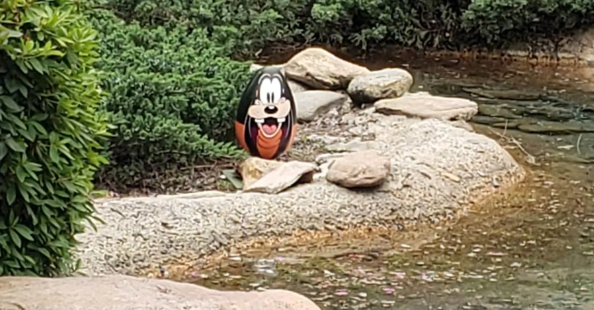 EPCOT Easter Egg Goofy
