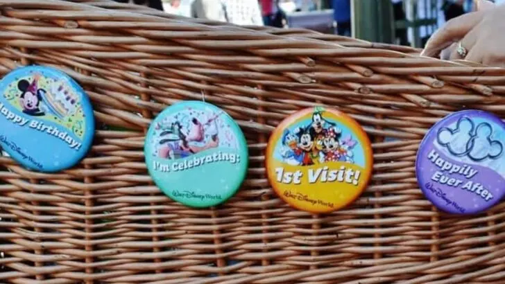 Free Disney Buttons
