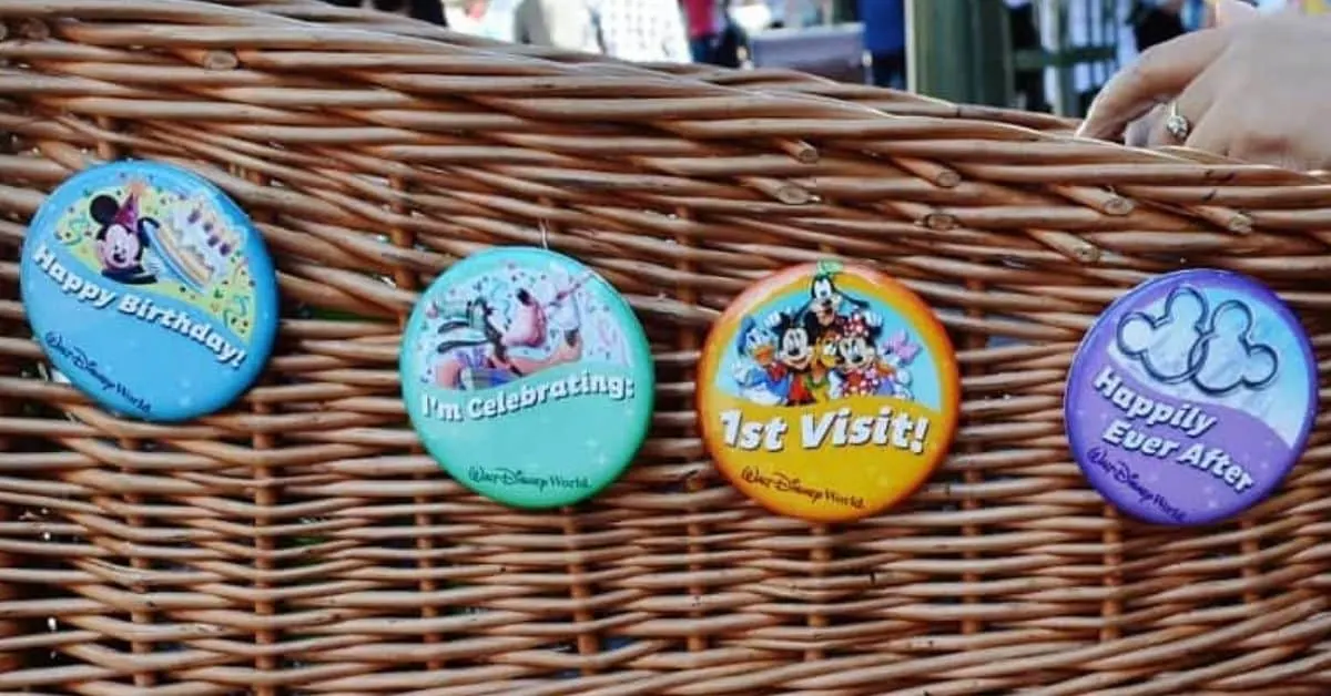 Free Disney Buttons
