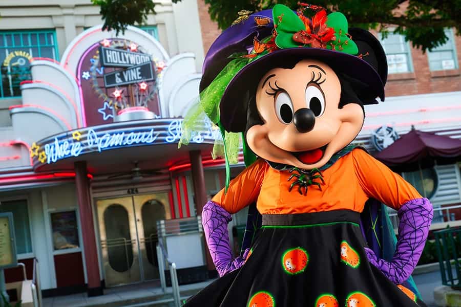 Minnie Halloween Vine & Dine