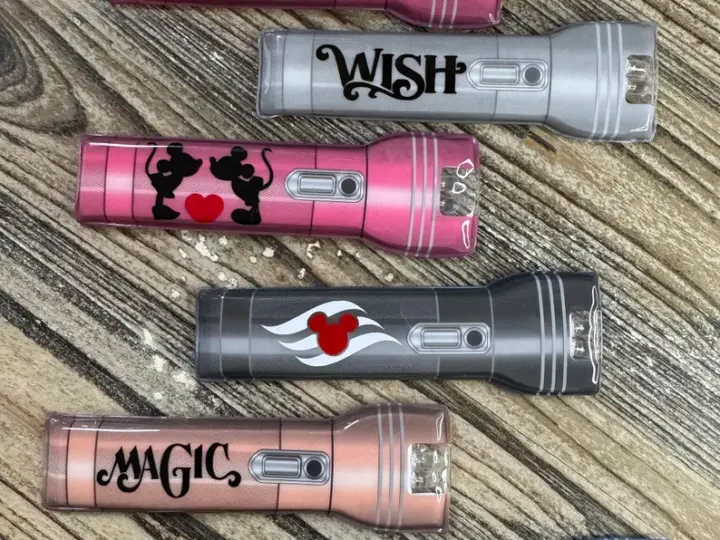 Image for Flat Magnetic Flashlights