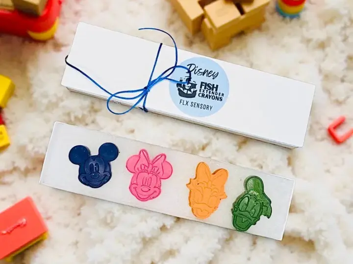 Image for Mickey & Friends Crayons