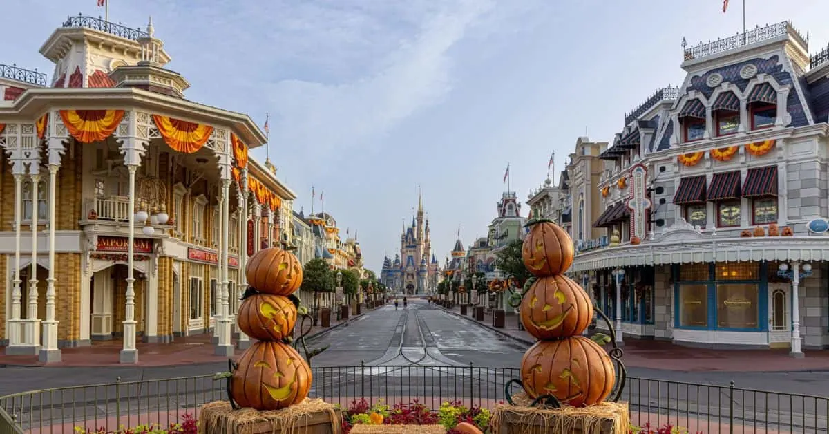 Magic Kingdom Halloween Decorations