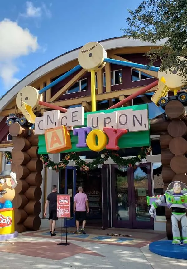 15 Best Disney Springs Stores You Shouldn't Miss! - Disney Trippers