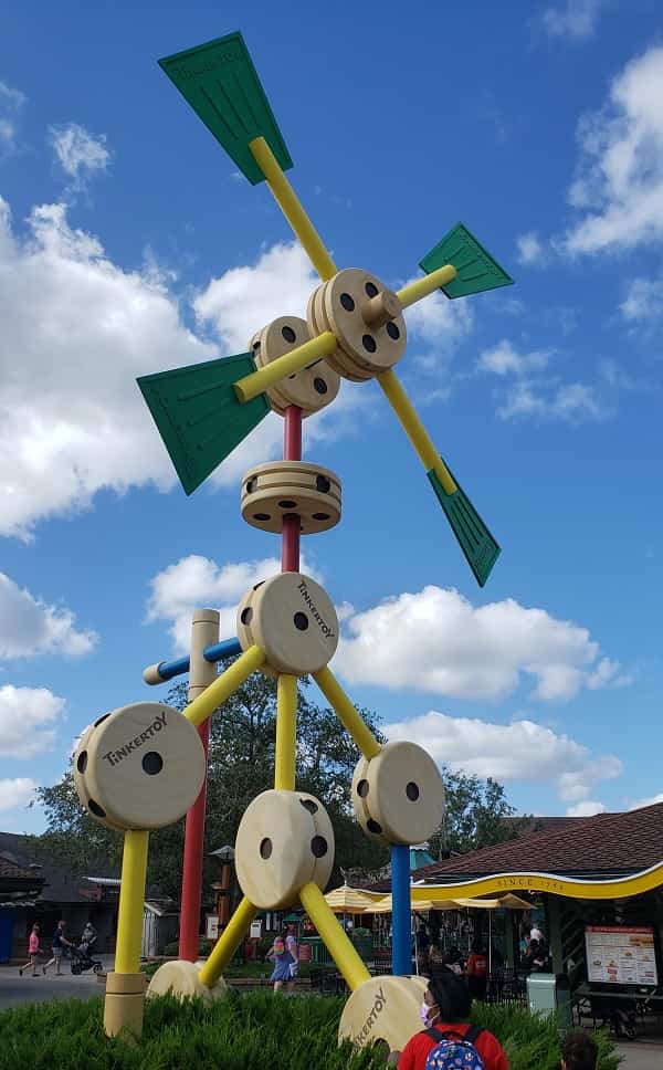 Tinker Toy Display Disney Springs